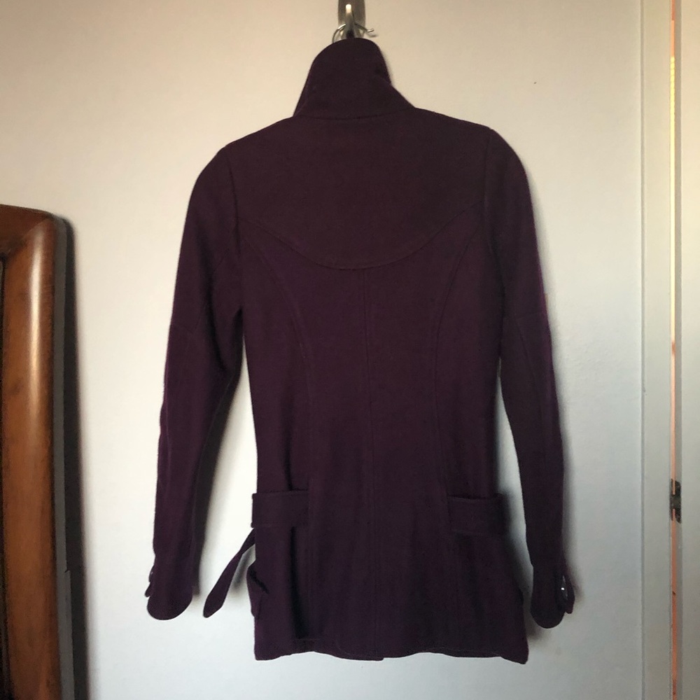 Short Jacket - Picture 2 of 8